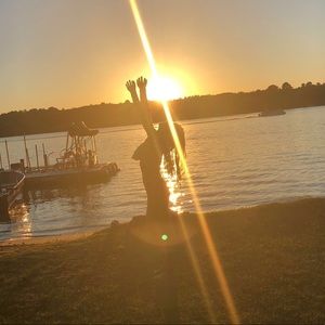 Meet your Posher, Avalyne